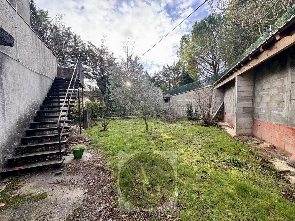 Maison de type 5 avec grand garage et jardin à Castelnaudary