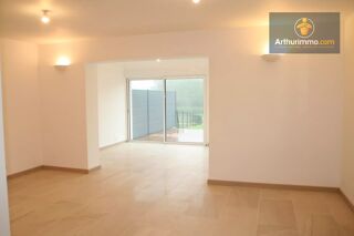  Maison  vendre 7 pices 126 m