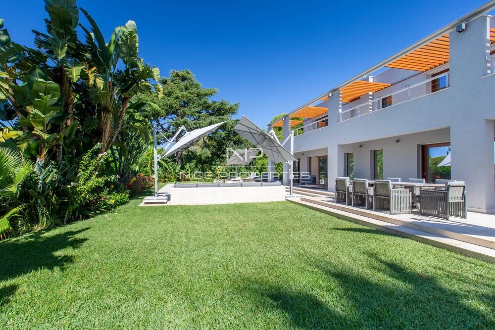 Exceptionnelle villa moderne de 450 m² au coeur de Saint Jean Ca