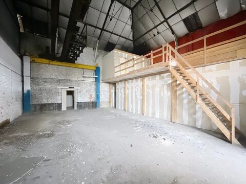   Entrepôt et bureaux 190 m² Aulnois sous Laon 