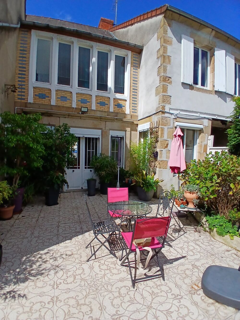 Maison spacieuse de 5 chambres à La Machine
