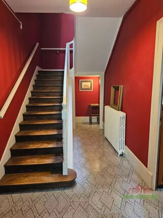  Maison � vendre 8 pi�ces 305 m�