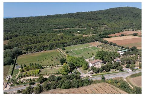  Domaine �questre d'exception ! Villa - 15 + pi�ce(s) - 666 m�