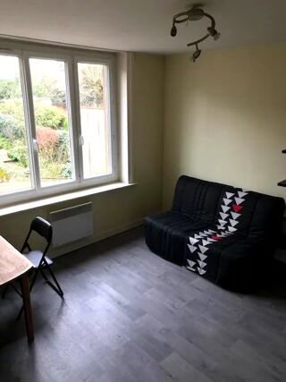  Appartement à louer 1 pièce 21 m²
