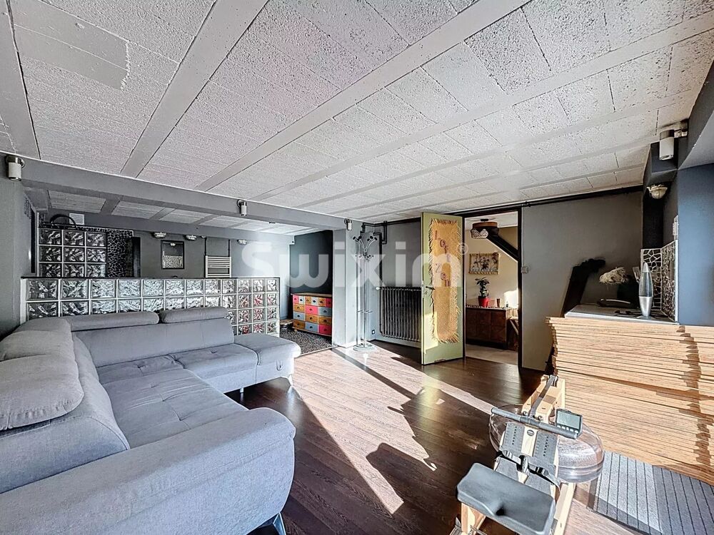 � vendre  Maison P�ron (01630)