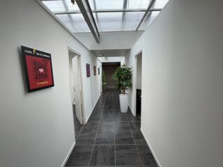  Immeuble  vendre 7 pices 235 m