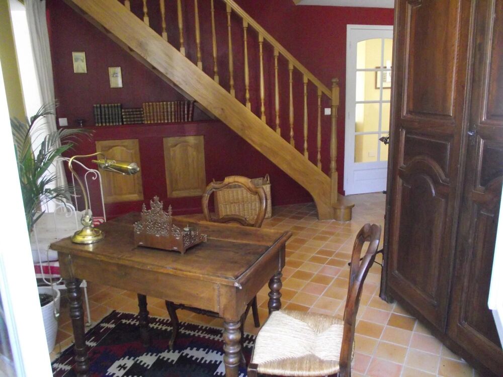 VILLA FAMILIALE 5 CHAMBRES À SAINT-ROMAIN-DE-BENET