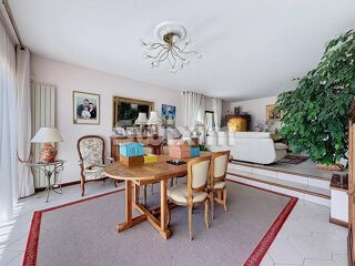  Maison  vendre 7 pices 252 m