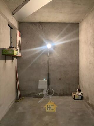  Parking / Garage � vendre 