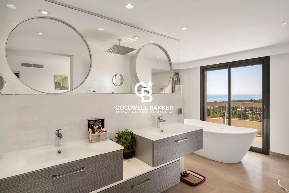 à vendre  Appartement Villeneuve-Loubet (06270)