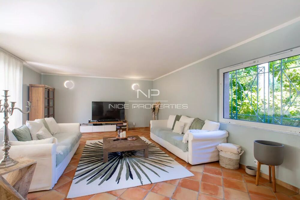 Domaine privé du Castellet à Villefranche-sur-Mer, splendide vil