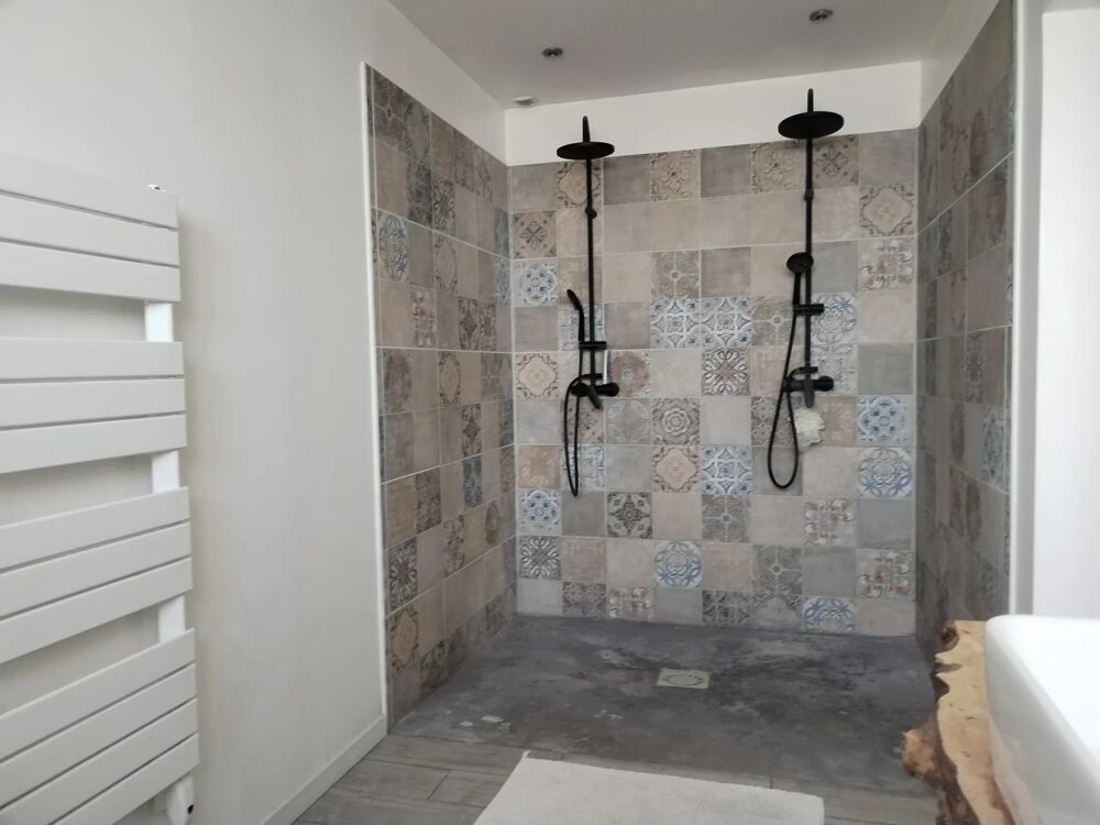 Vente Maison LONGÈRE AVEC GRANGE – 4 PIÈCES – 2 CHAMBRES – FORT POTENTIEL Chaintreaux