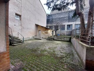  Immeuble � vendre 8 pi�ces 210 m�