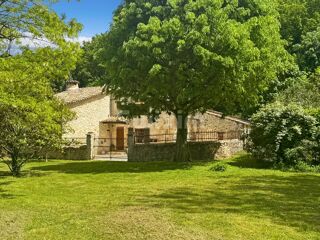  Maison  vendre 6 pices 254 m