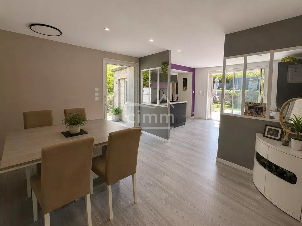 Vente Maison Maison de village T4 avec jardin et piscine Château-arnoux-saint-auban