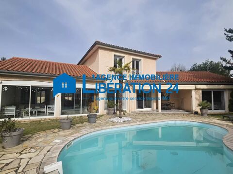   La Chabure - Splendide maison moderne 230m� Maison - 7 pi�ce(s) - 238 m�
