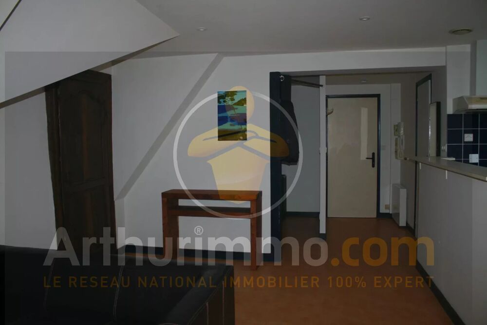 Location Appartement JOSSELIN CENTRE APPARTEMENT T1 BIS MEUBLÉ A LOUER Josselin