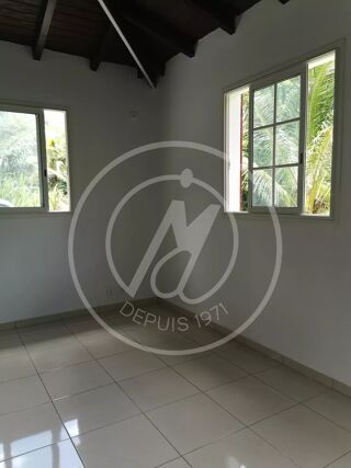 Maison à louer 4 pièces 117 m²