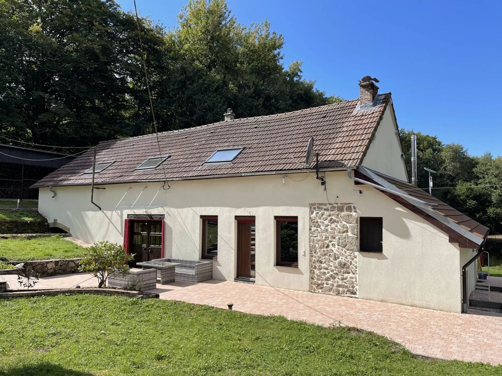 En exclusivité: Ancien moulin près du lac des Settons