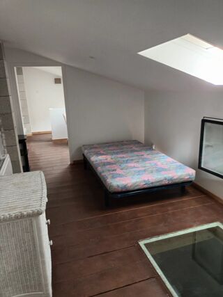  Maison à louer 4 pièces 80 m²