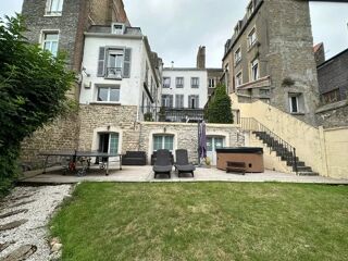  Immeuble à vendre 12 pièces 368 m²