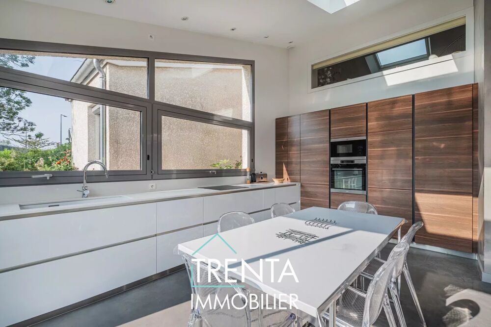 � vendre  Villa Voiron (38500)