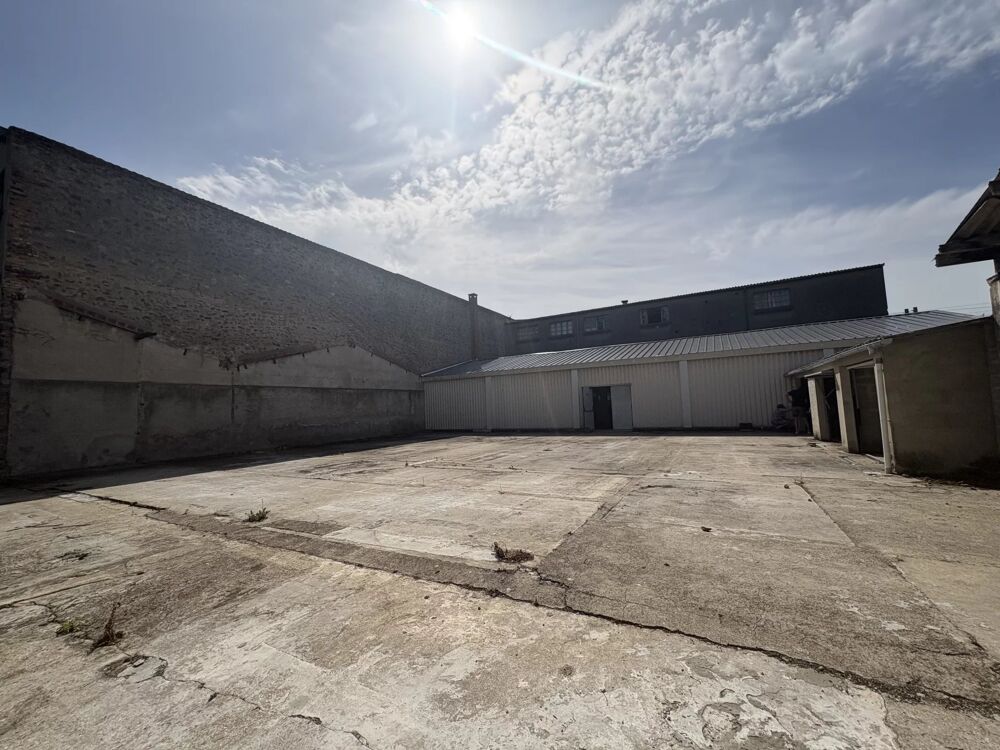   local commercial de 550 m2 avec 500 m2 de cour BOULOGNE SUR MER 