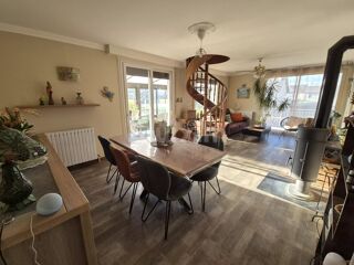  Maison � vendre 7 pi�ces 150 m�