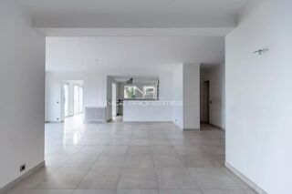  Maison à vendre 8 pièces 237 m²