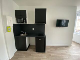  Appartement à louer 1 pièce 29 m²
