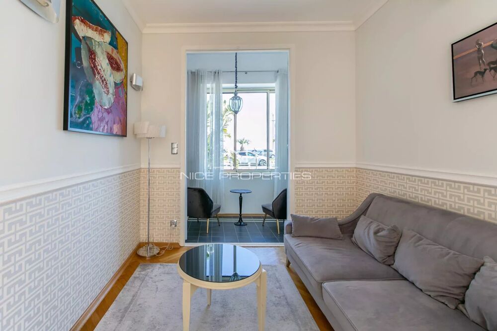 SUPERBE APPARTEMENT EN REZ DE CHAUSSEE SUR LA PROMENADE DES ANGL