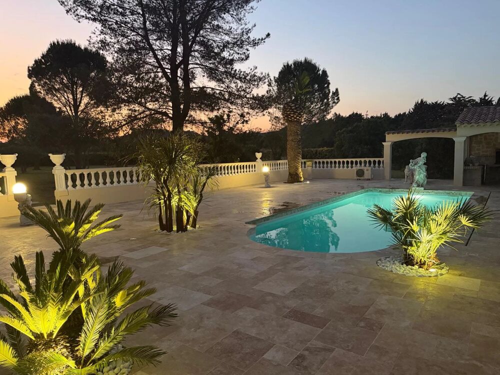Villa de charme 145 m² avec piscine, dépendance et 9 500 m² de t