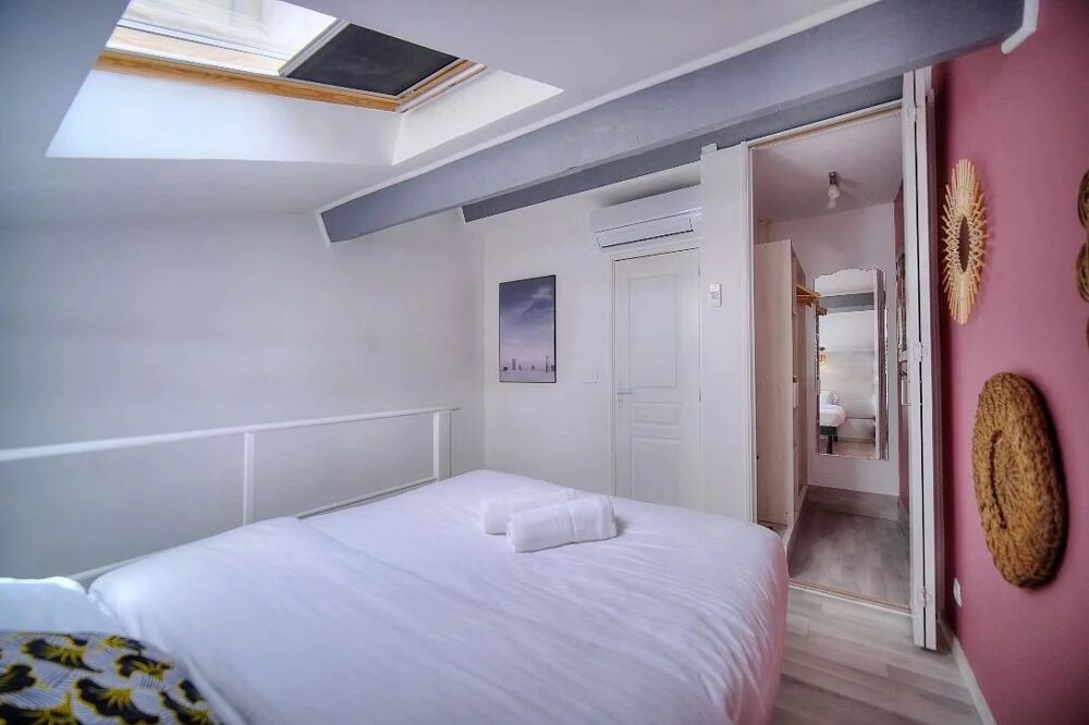 Location Appartement Studio meublé de 31m² dans une villa avec jardin Cannes
