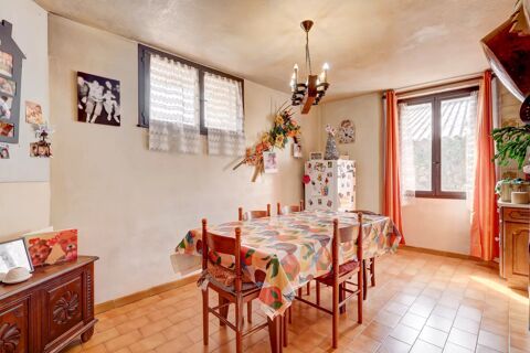   L'Escar�ne - Maison de village 156m2 - 3 niveaux - � r�nover Maison - 5 pi�ce(s) - 156 m�