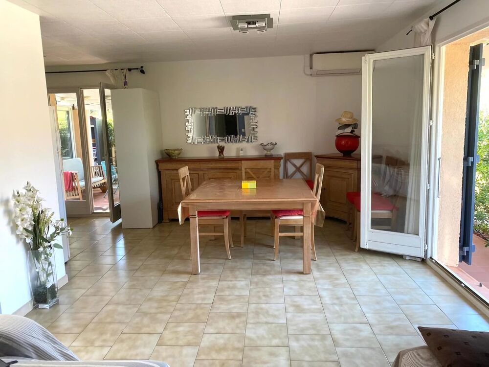 Charmante villa avec couloir de nage et jacuzzi
