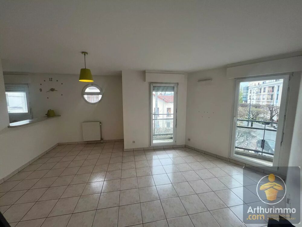? CHELLES  Appartement 3 pièces avec parking  Résidence récent