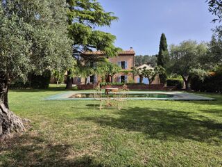  Villa à vendre 7 pièces 209 m²