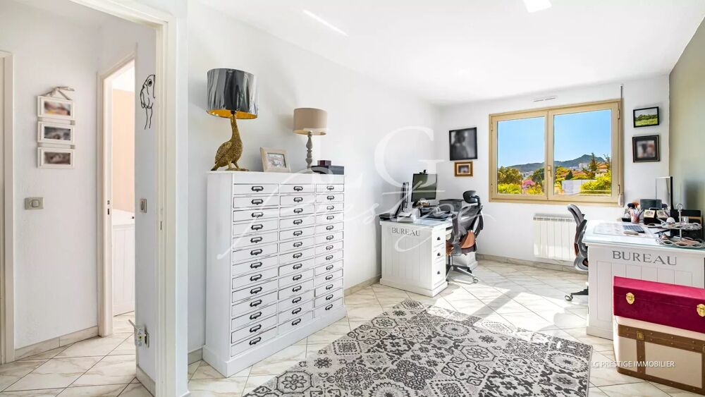 � vendre  Maison Mandelieu-la-Napoule (06210)