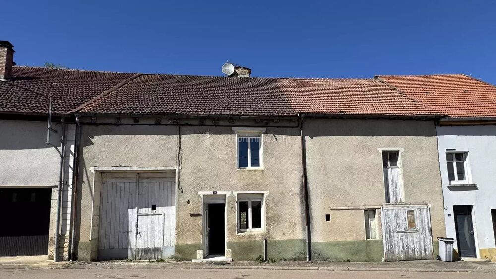 Vente Maison Maison de caractère avec fort potentiel et dépendances – Romain- Romain-sur-meuse