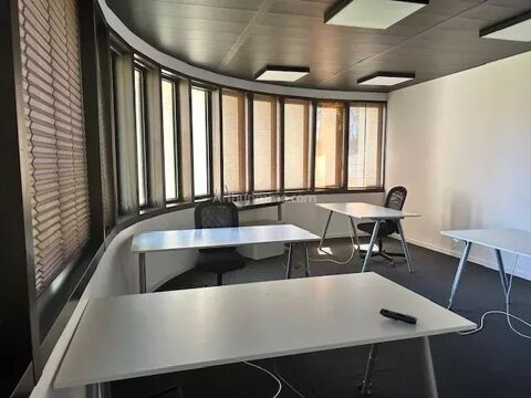   BUREAUX À LOUER À L'ANNÉE AU SEIN D'UN COWORKING 