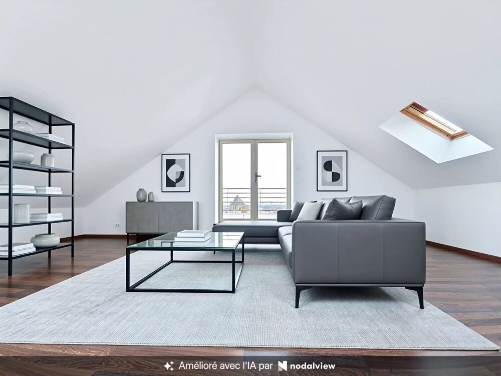 LAON  SUPERBE DUPLEX 145 m² AVEC TERRASSE PANORAMIQUE, PARKINGS
