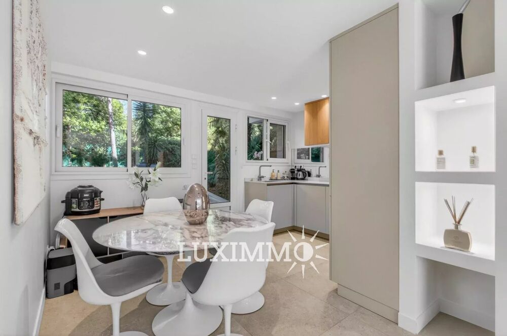 Vente Appartement APPARTEMENT 3P - JARDIN DE 200 m² Cannes