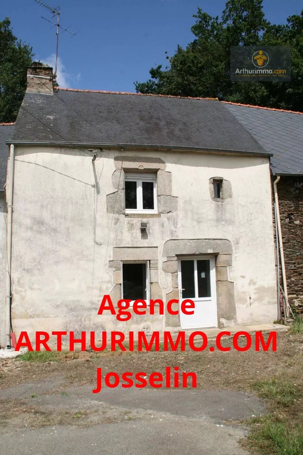 FORGES DE LANOUEE MAISON 2 CHAMBRES AVEC TERR. 400 M²