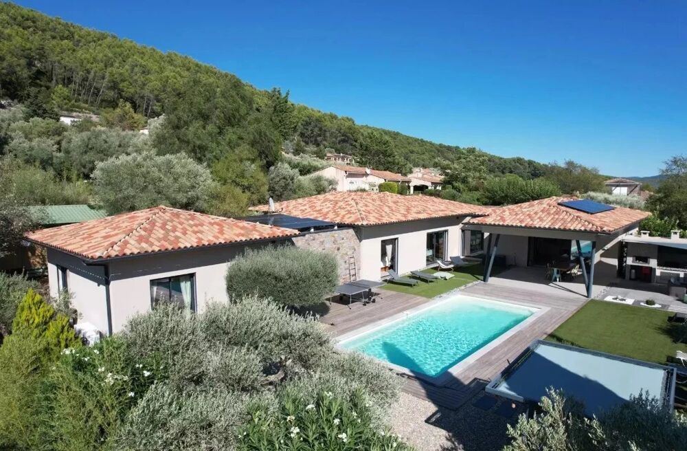 MAISON D'EXCEPTION - SOLLIES TOUCAS