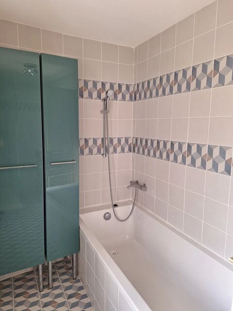  Appartement � louer 4 pi�ces 94 m�