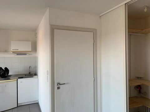  Appartement  louer 1 pice 30 m
