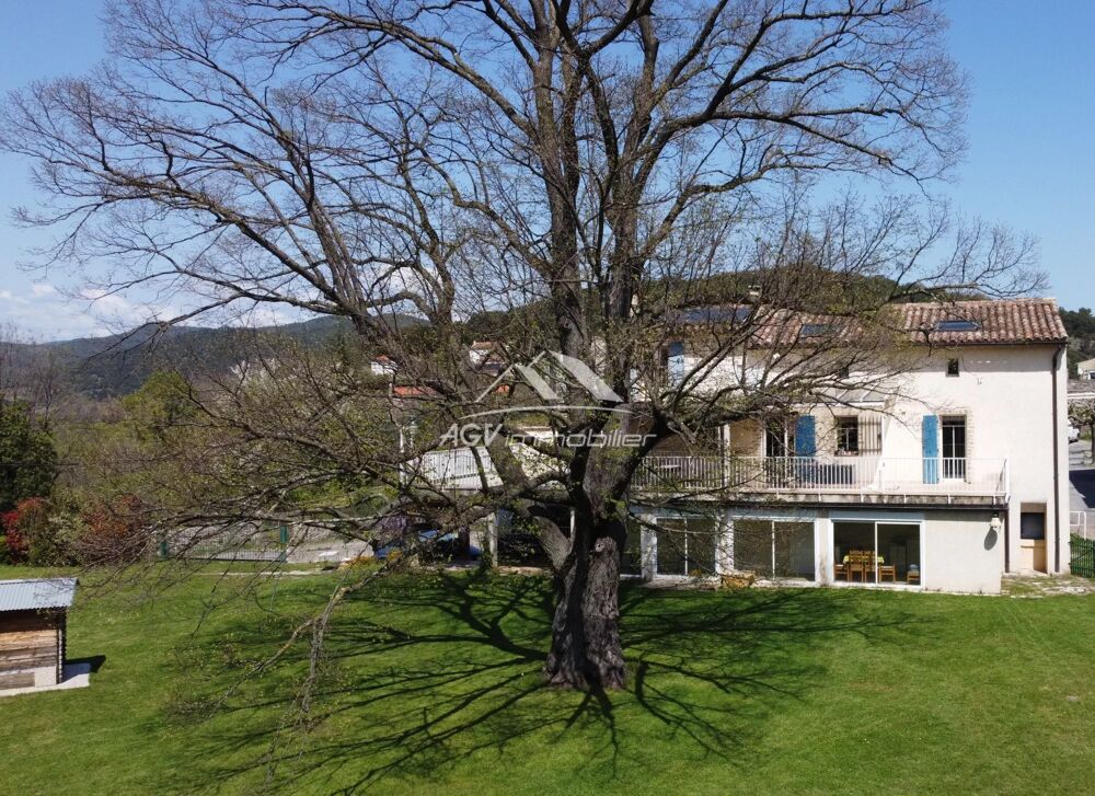 Vente Maison Maison 109 m² avec 213 m² d'annexes sur 2000 m² de terrain Laval-pradel