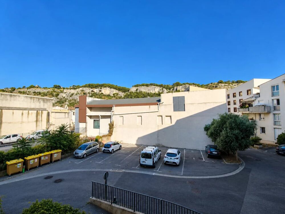 Vente Appartement Appartement T3 – 67 m² avec terrasse, vue sur la colline Saint-J Cavaillon
