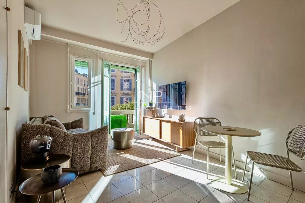 Vente Appartement Carré d'or, beau 2 pièces rénové à 2 pas de la mer Nice