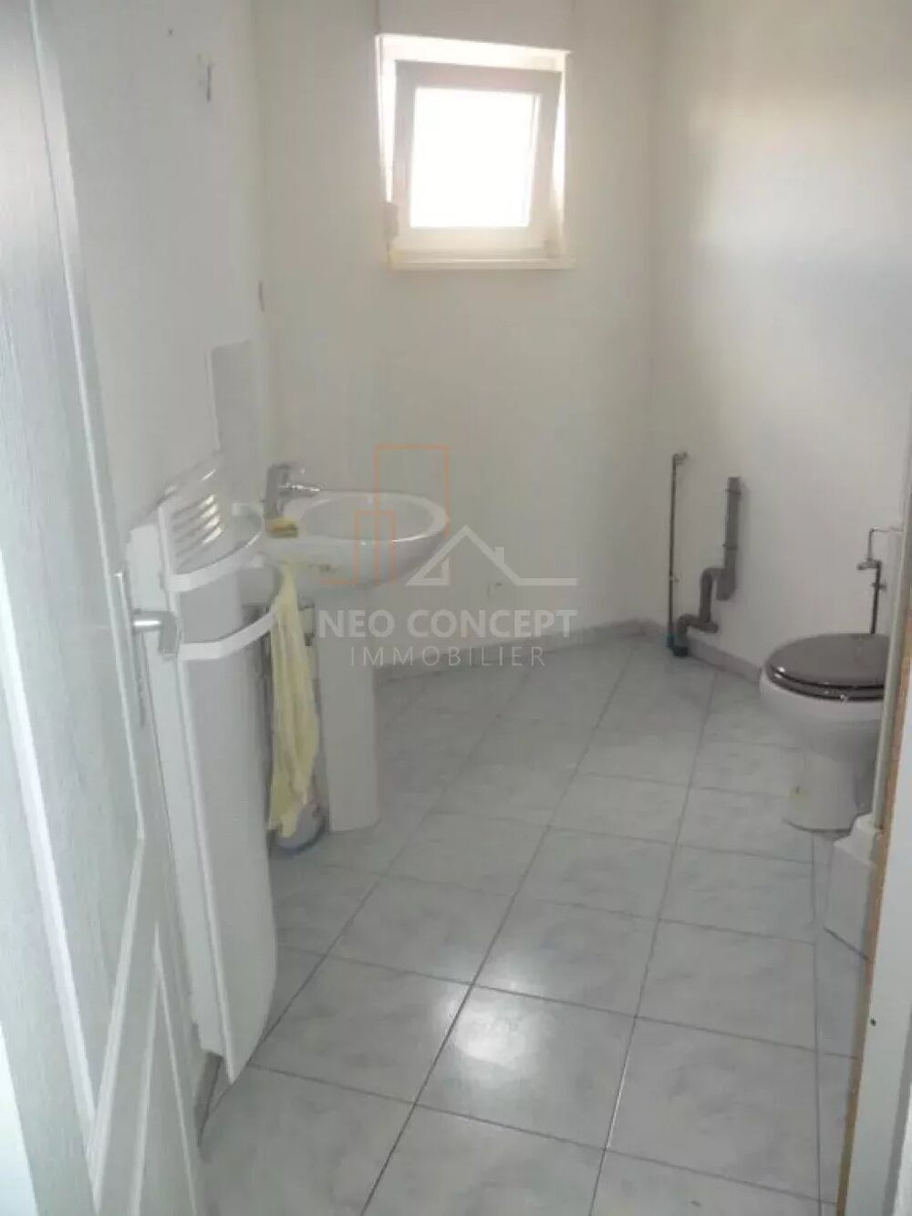Location Appartement -- Studio avec garage -- Drusenheim